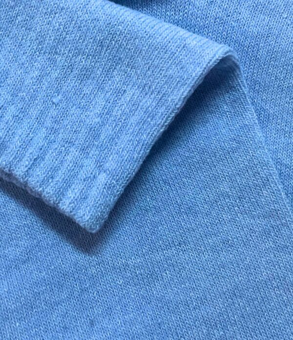 4 blue